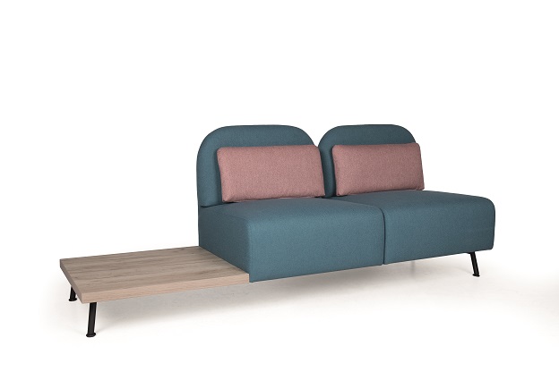 B-Connect Lounge double mesa 01 resized